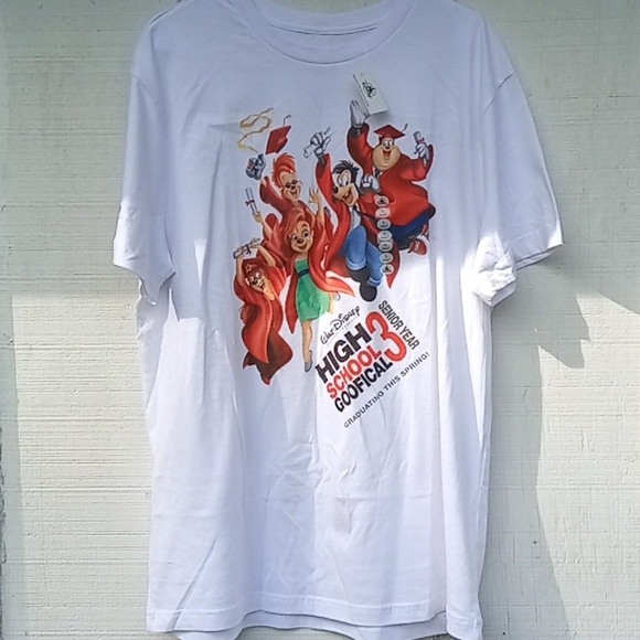 Disney World Tops - Disney Parks A Goofy Movie Shirt